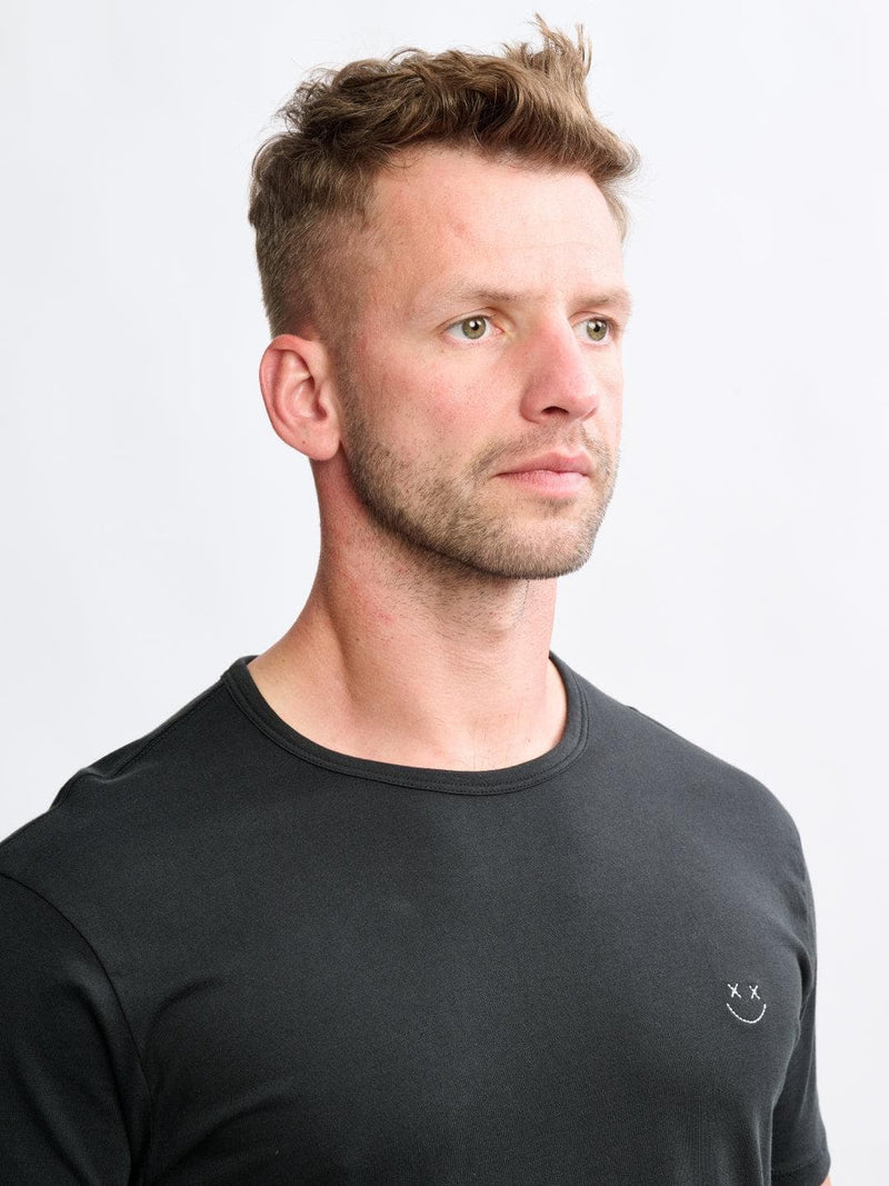 Smiley Tee SQ - Black